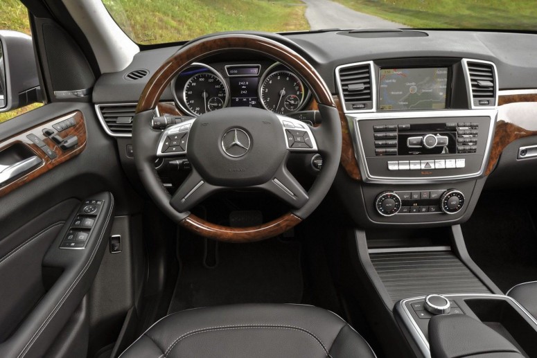 Mercedes отзывает около 9 тысяч автомобилей ML-класса