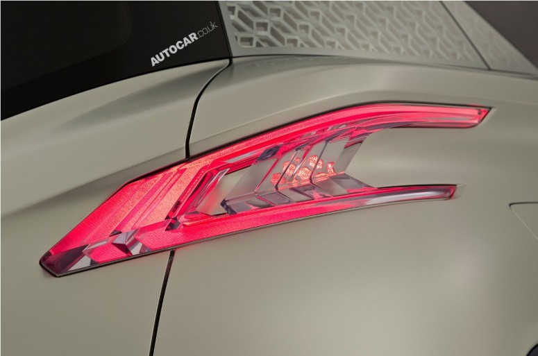Nissan Terra продемонстрирует серийную технологию топливных элементов