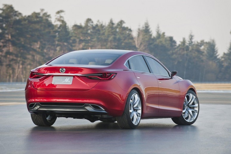 В новой 2014 Mazda6 дебютирует множество технологий безопасности