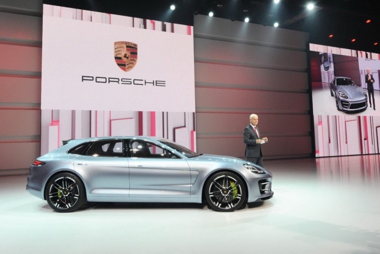 Porsche Panamera Sport Turismo раскрыли накануне дебюта