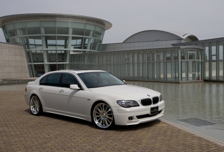BMW отзывает \"семерку\" 2005-2007 модельных годов