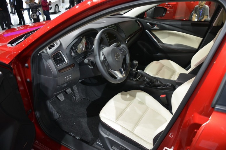 Mazda6: один британский клиент получит ее бесплатно