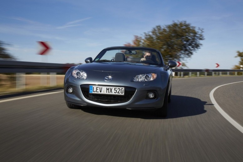 2013 Mazda MX-5: тонкие обновления для Европы