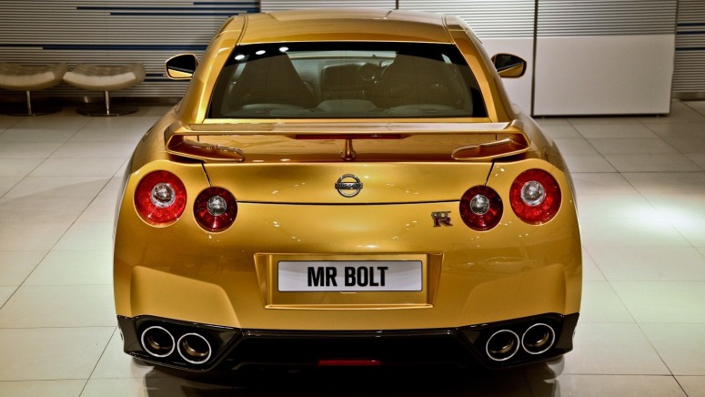 Золотой Nissan GT-R \"Gold Bolt\" выставят на интернет аукцион [видео]