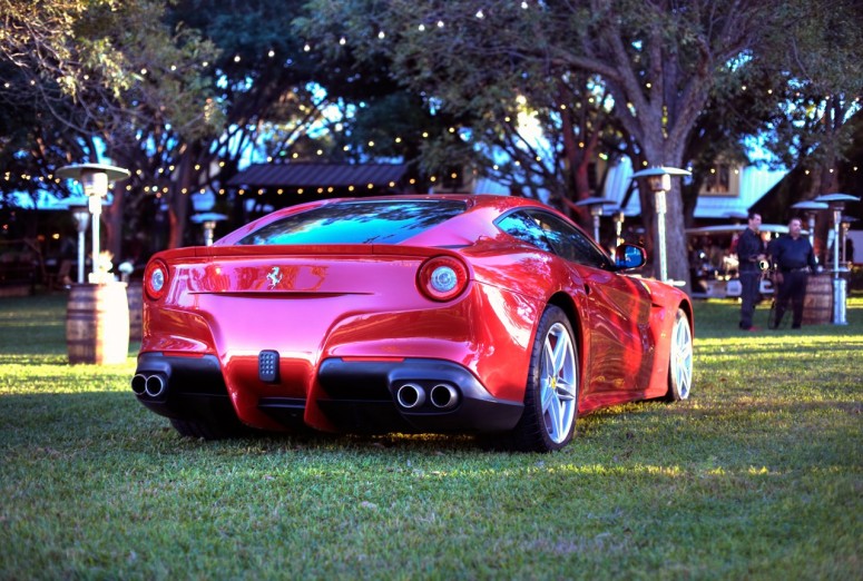 2013 Ferrari F12berlinetta продали в пять раз дороже [фото]