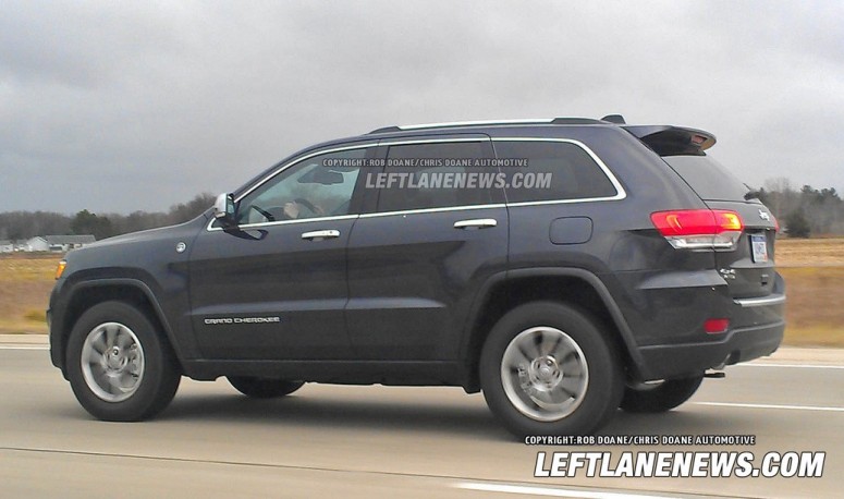 2014 Jeep Grand Cherokee поймали без камуфляжа