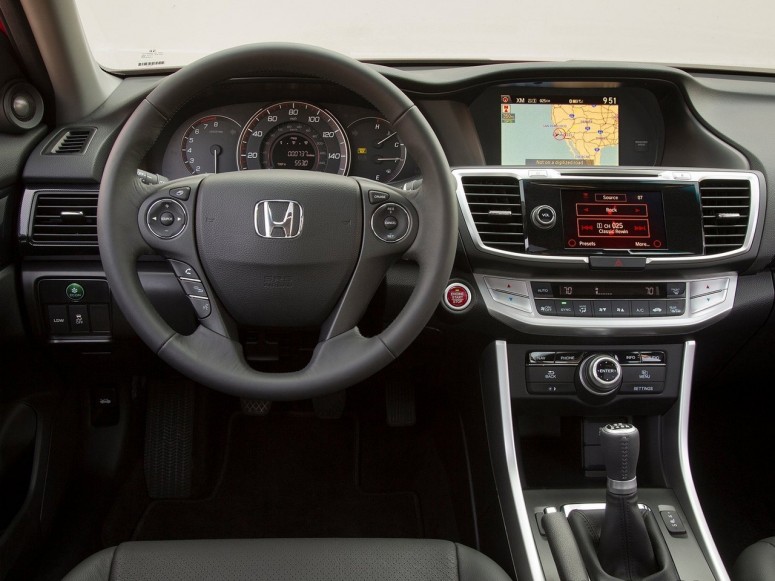 2013 Honda Accord завоевал признательность Consumer Reports [видео]