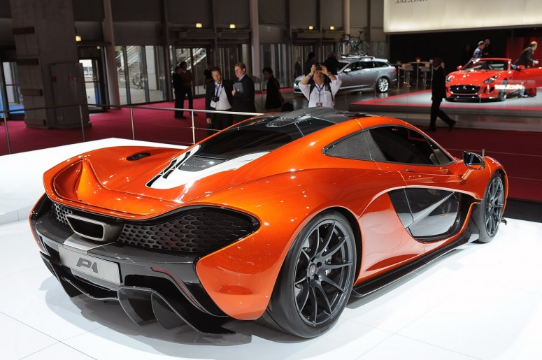 2014 McLaren P1 представили на закрытом показе [видео]