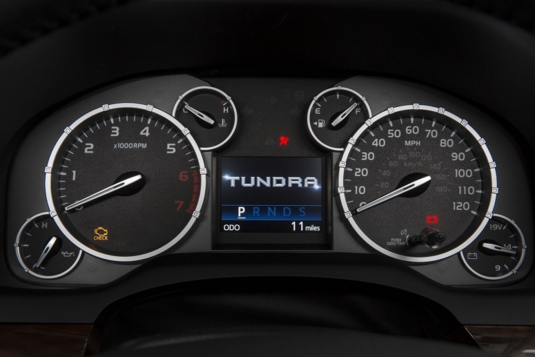 Toyota представила американцам пикап 2014 Tundra [видео]