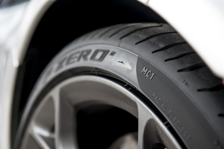 Шины Pirelli PZero адаптируются к автопроизводителям