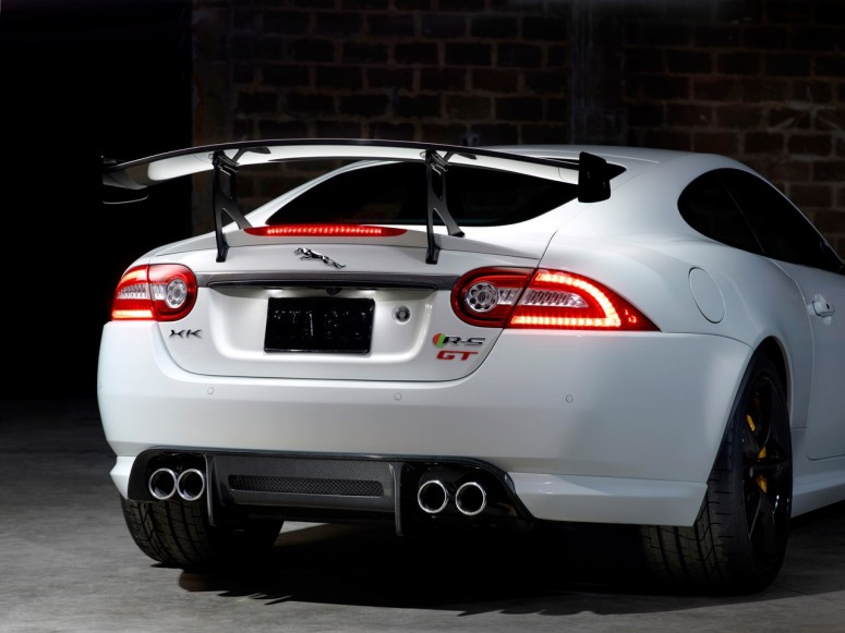 Бойся - это трековый Jaguar XKR-S GT 2014 [фото, видео]