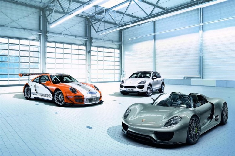 Porsche расширяет спектр силовых агрегатов