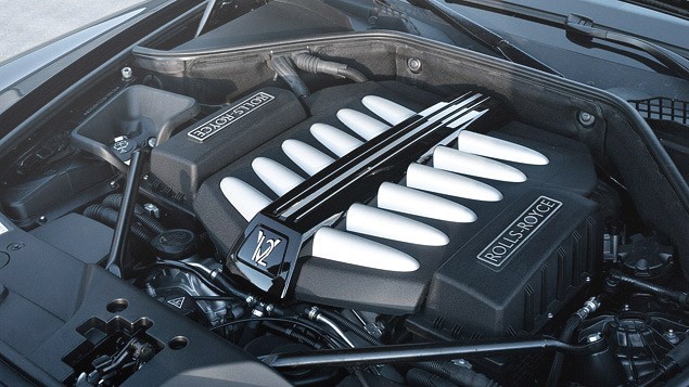 Тест-драйв роскошного Rolls-Royce Ghost [фото]
