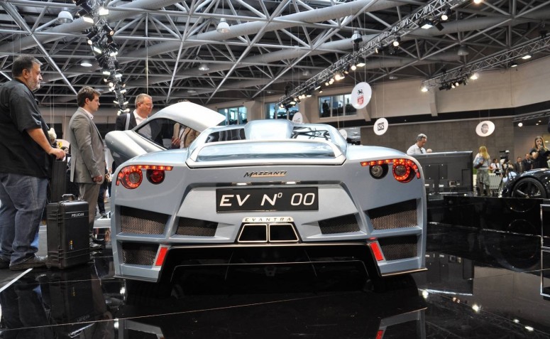 Мелкосерийный суперкар Mazzanti Evantra V8 дебютировал в Монако [фото]