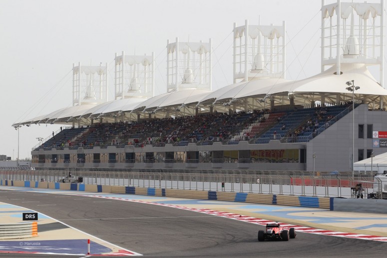 За кадром Гран При Бахрейна 2013 (фоторепортаж)
