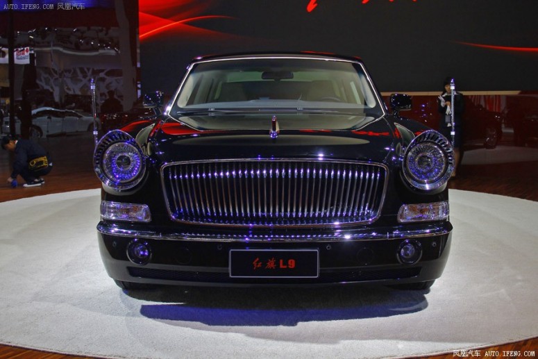 Китайцам предложили правительственный лимузин Hongqis L9 за 1 млн. долларов