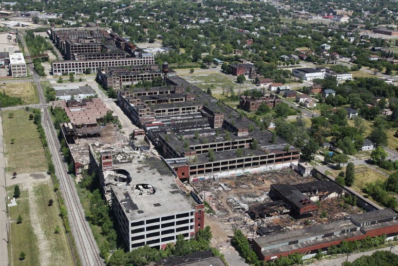 Детройт хочет продать заброшенный завод Packard площадью 16 га