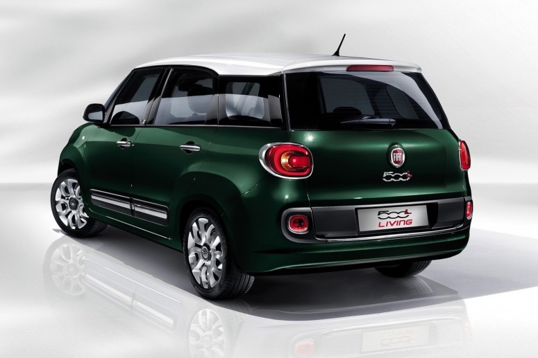 Fiat представил семиместный минивэн 500L Living