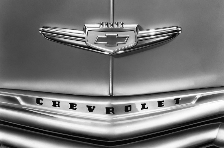 Логотип Chevrolet празднует столетие