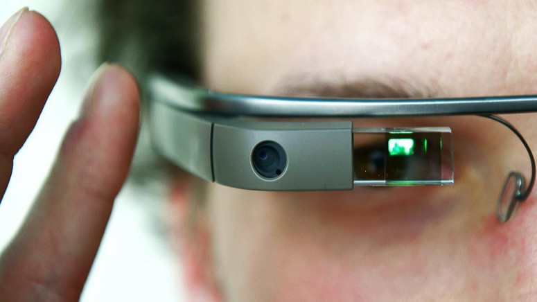 В Великобритании уже запретили водителям использовать Google Glass