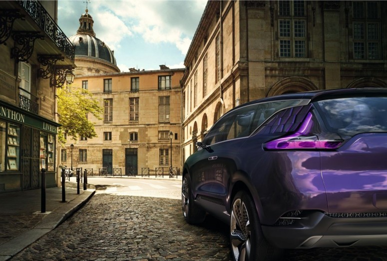 Renault Initiale Paris: минивэн из премиум сегмента [фото]