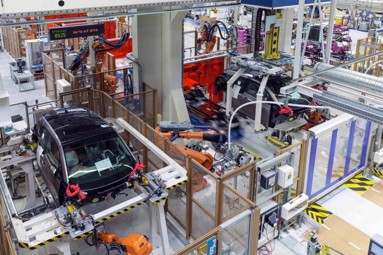 BMW запустило серийное производство электрокара i3