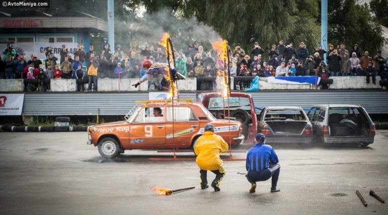 «Bigfoot Crash Show» в Киеве: фоторепортаж