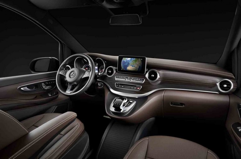 Салон фургона Mercedes V-Class 2014 будет в стиле «S-класса» [фото]