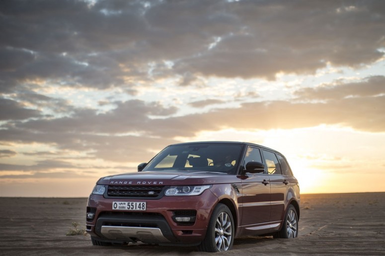 Range Rover Sport установил новый рекорд по пересечению пустыни