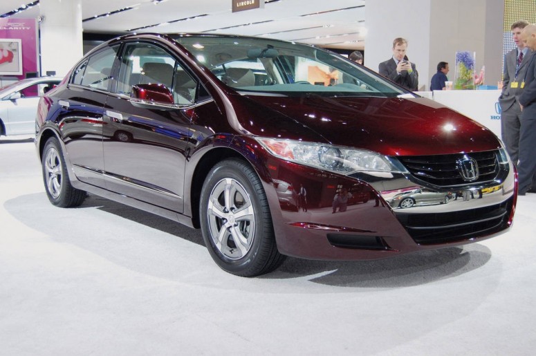 Honda интригует эскизом дизайна будущих водородных автомобилей