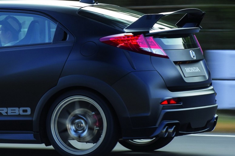 Honda представила производственную версию 2015 Civic Type-R