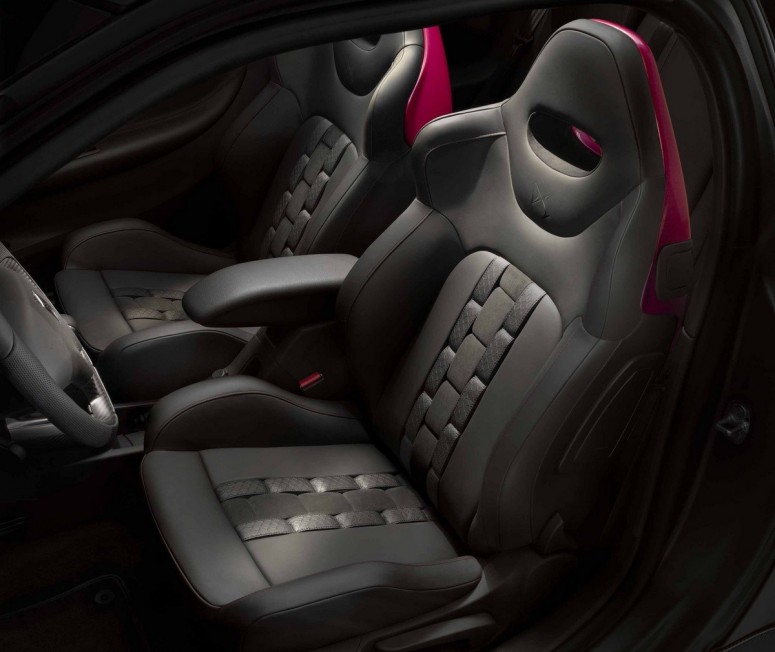 Citroen предложит гоночный кабриолет DS3