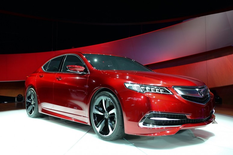2015 Acura TLX: прототип среднеразмерного седана в деталях