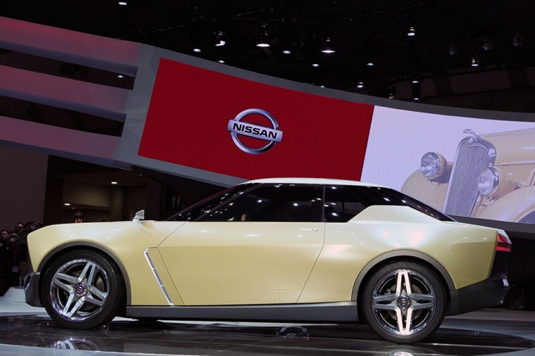 Nissan запустит в производство ретро-автомобиль
