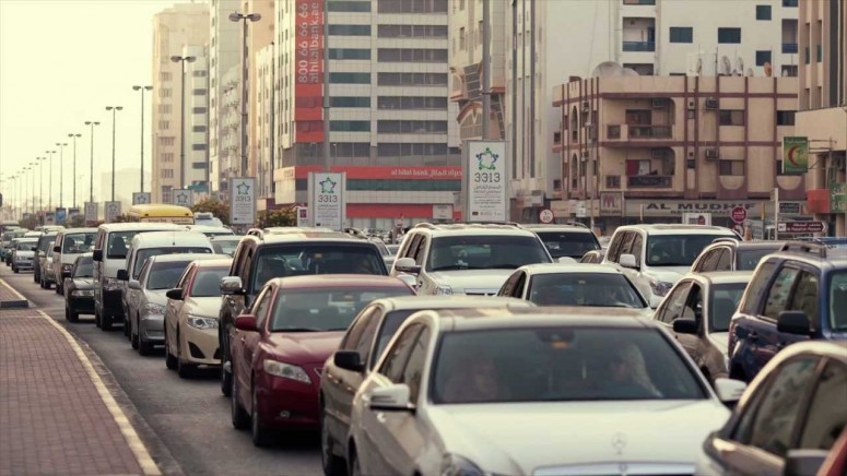 В Дубаи хотят уменьшить городской трафик, увеличив цены на авто