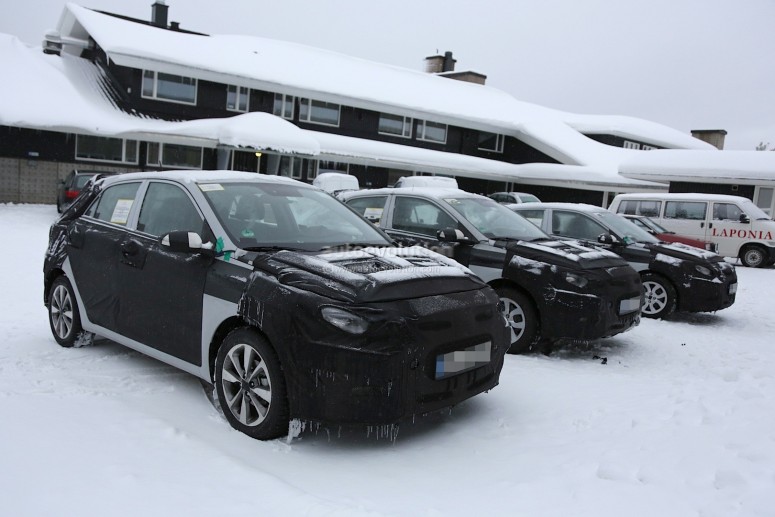 2015 Hyundai i20 гоняют на тестах [фото]