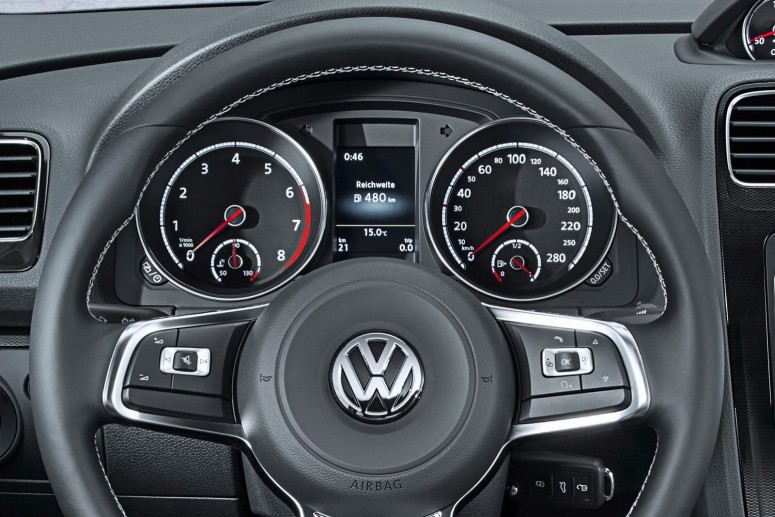 VW Scirocco получило косметические и механические обновления