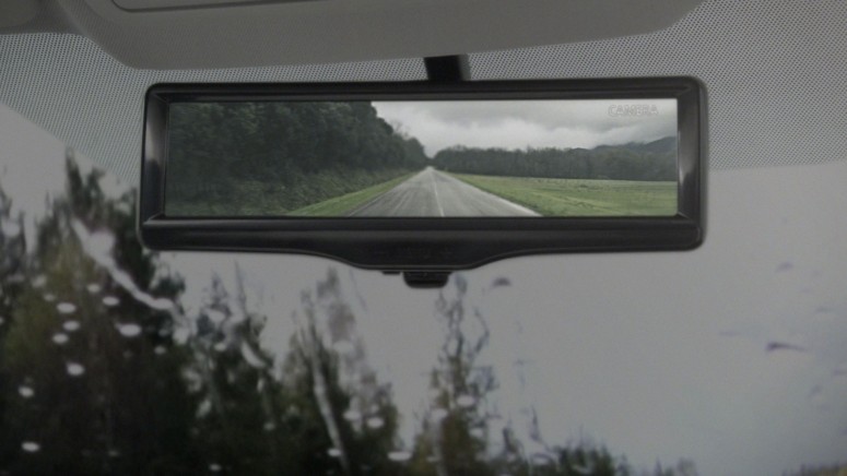 Nissan разработал ЖК-зеркало заднего вида [видео]