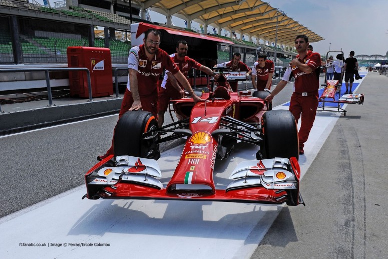 За кадром Гран При Малайзии 2014 (фоторепортаж)
