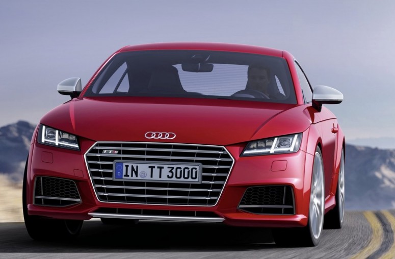 Audi TT: из спорткаров в семейный седан?
