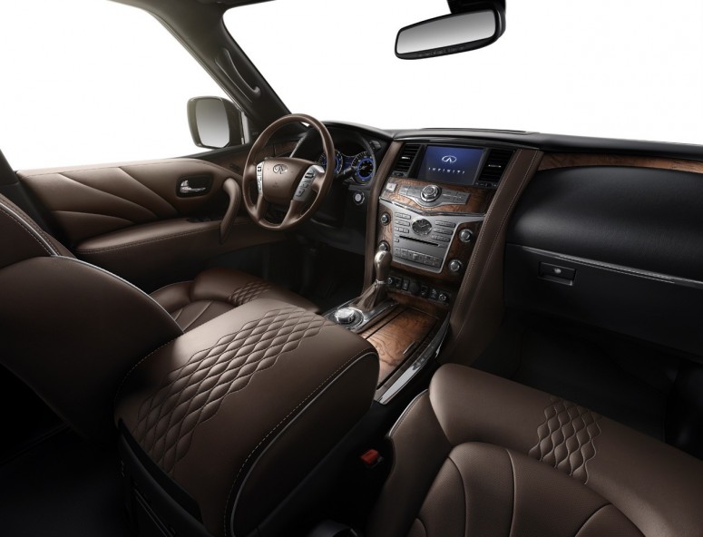 2015 Infiniti QX80: внедорожник бросит вызов Range Rover