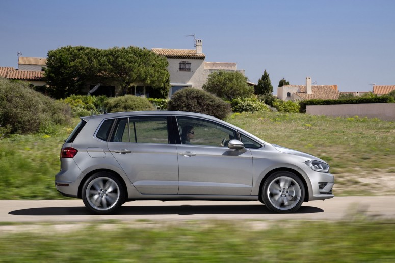 VW Golf Sportsvan готовится к выходу на рынок