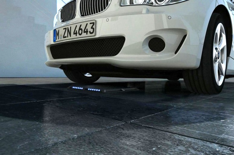 BMW разрабатывает беспроводную зарядку аккумуляторов