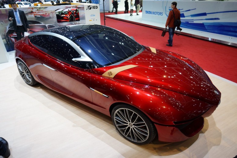 Alfa Romeo Giulia принесет сюрприз - версию GTA в 500 л.с.