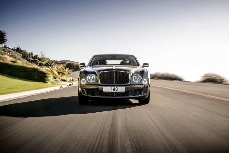 Bentley показал спортивный Mulsanne Speed