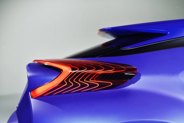 Toyota C-HR: концепция дизайна будущего кроссовера