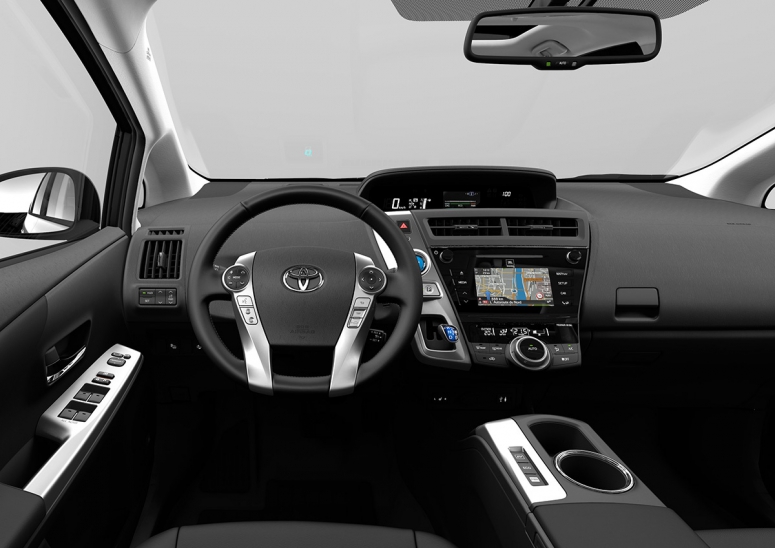 Toyota выводит обновленный Prius на европейский рынок
