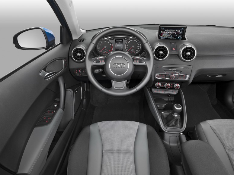 Обновленная Audi A1 стоит в Германии от 19 200 евро