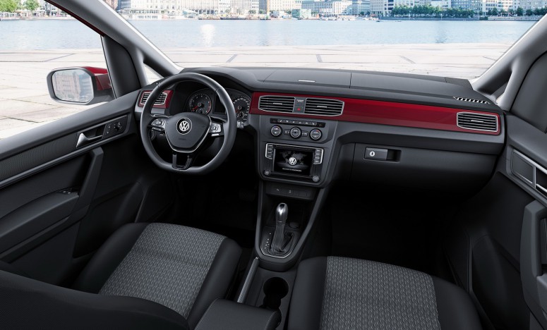 Volkswagen Caddy 2015 представили в четвертом поколении [фото]