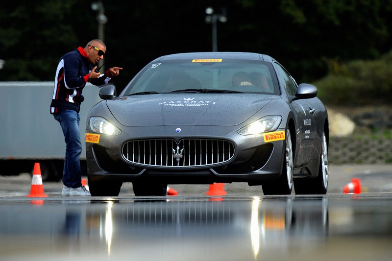 Курсы повышения квалификации для водителей от Maserati